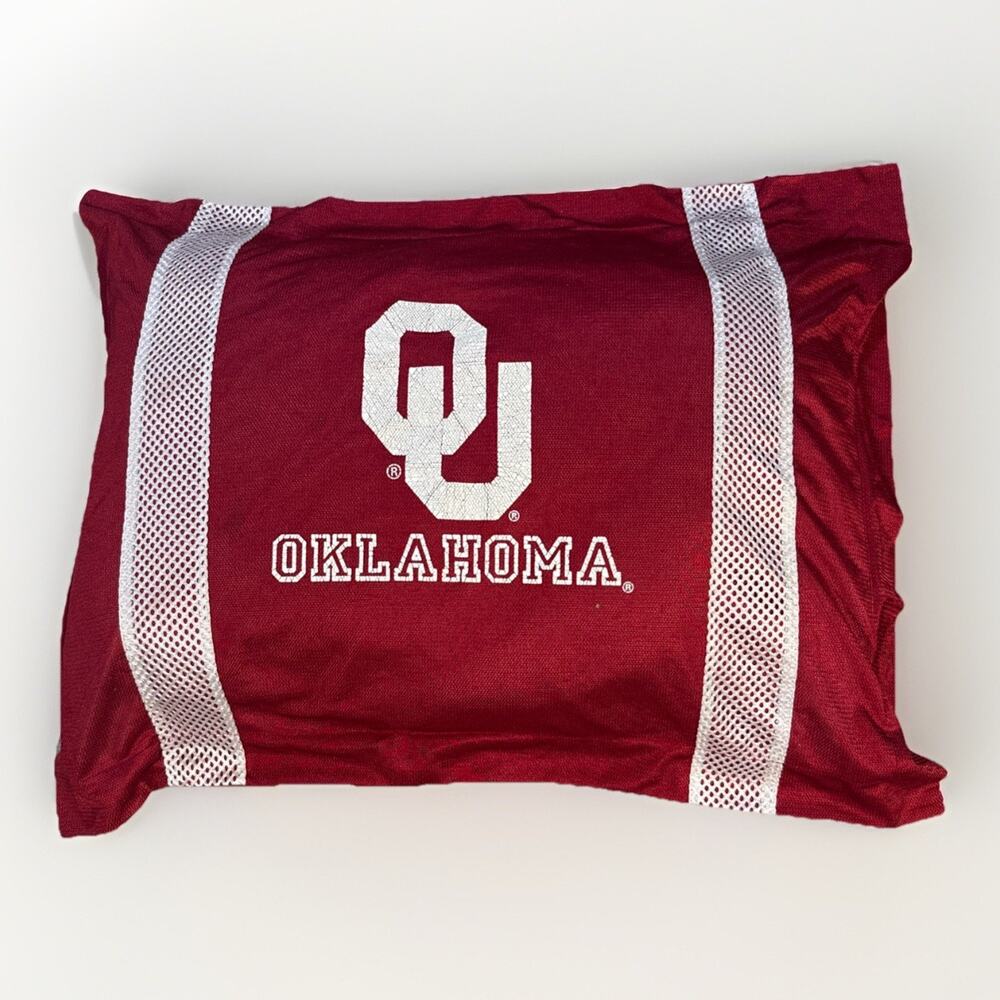 Vintage Oklahoma Sooners pillowcase sport coverage made in usa red ou ncaa